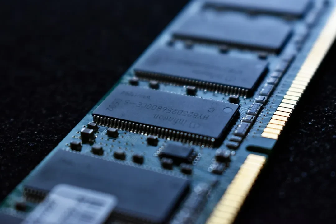 La RAM DDR5 6000 da 32GB supera i 400 euro e mette in crisi l'assemblaggio PC fai-da-te