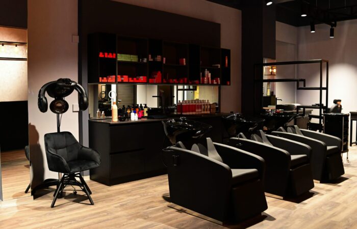 Glitch Hair Studio Salon interni parrucchieria