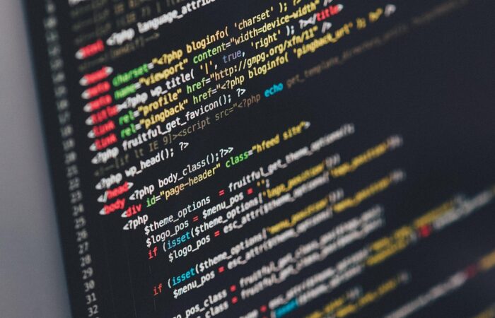 HTML, CSS e JavaScript: i tre pilastri del web moderno