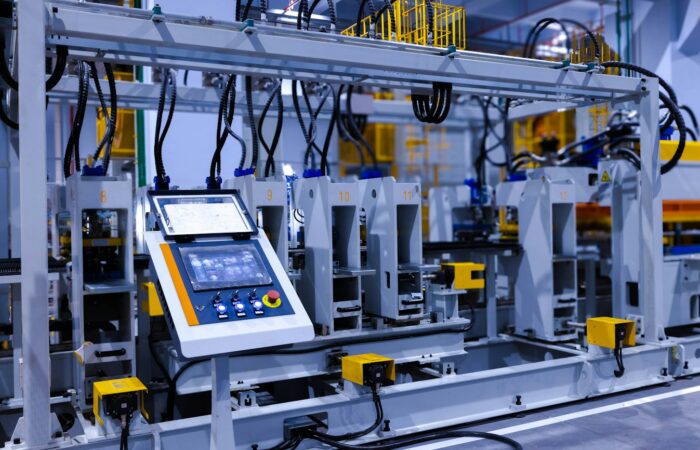 Automazione industriale: che cos'è, come funziona e perché è il motore della produttività