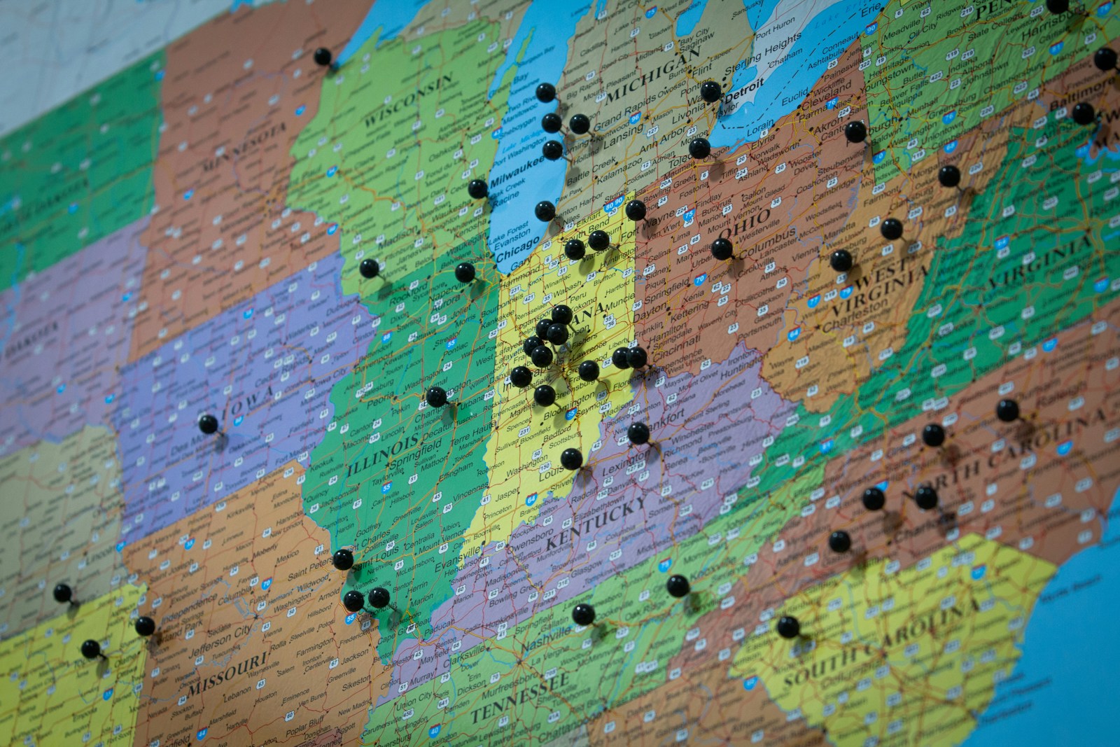 CDN: che cos'è, come funziona e perché accelera il caricamento dei contenuti