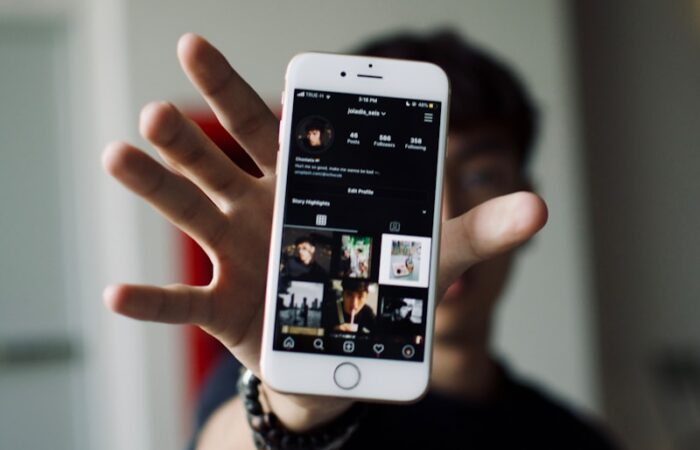 Instagram: comè nato, come funziona e perché è diventato un'icona visiva