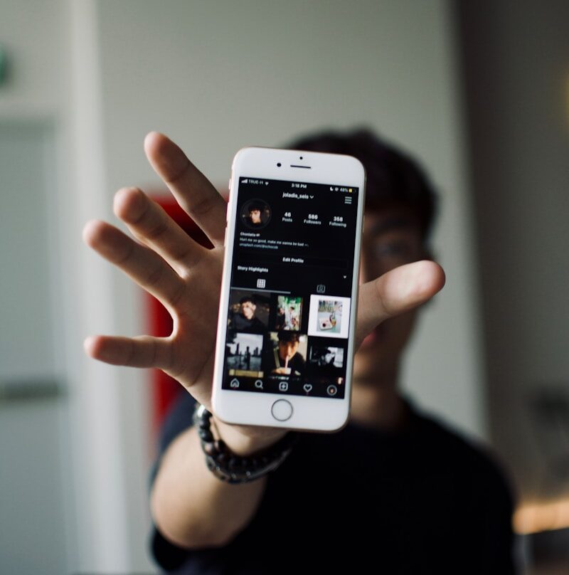 Instagram: comè nato, come funziona e perché è diventato un'icona visiva