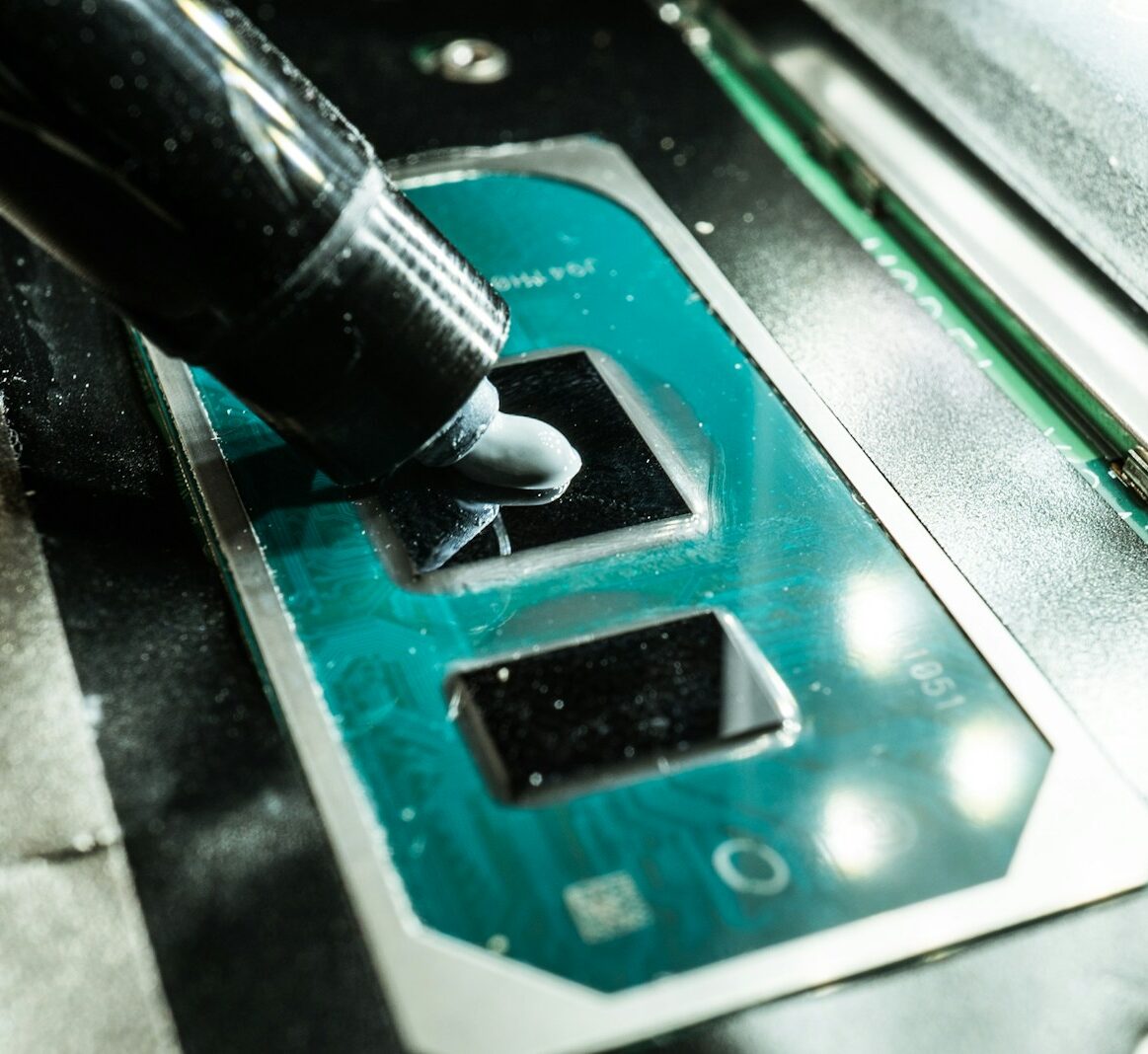 Pasta termica: che cos'è, come funziona e quando va sostituita