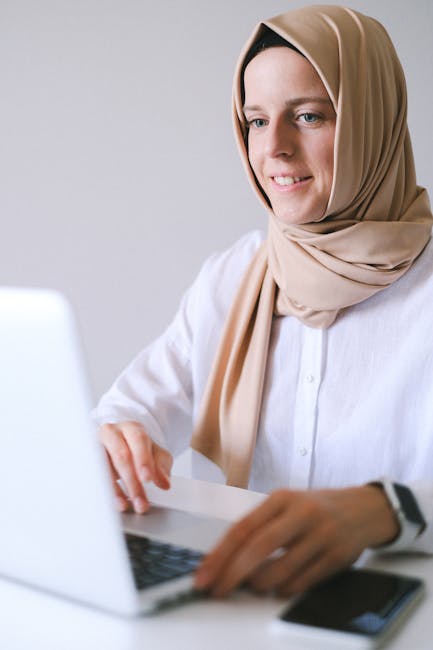 Apple M5 Max, chip M5 Max, laptop Apple, prestazioni laptop, tecnologia Apple